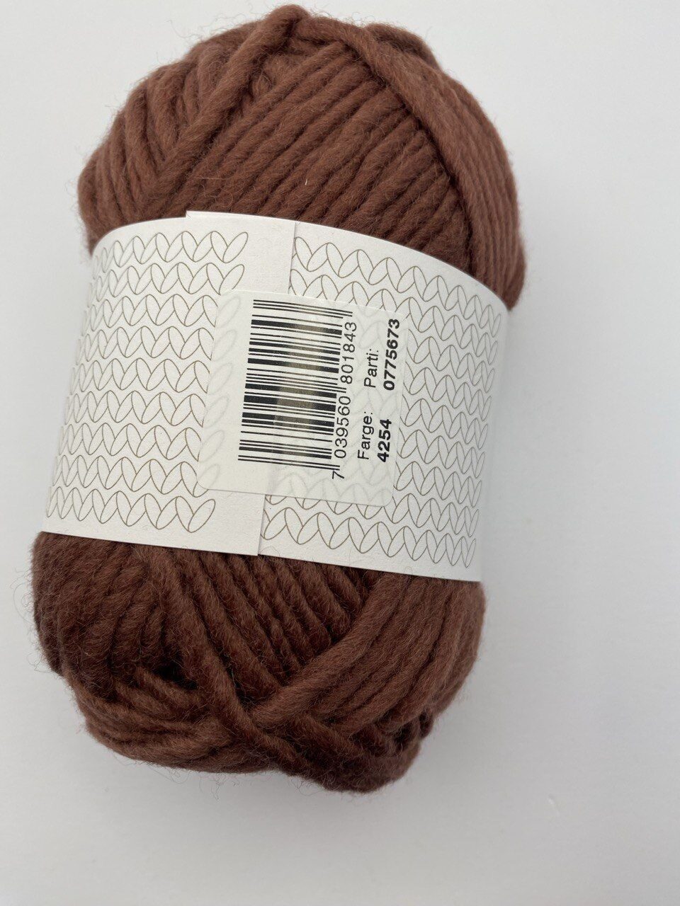 Пряжа в мотках INFINITY TUNDRA 4254 BURGUNDY — изображение 5